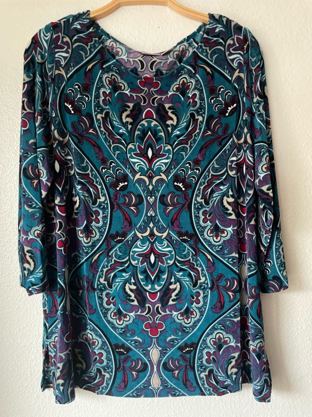 Chico’s Travelers Collection tunic top
